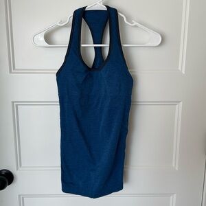 EUC Lululemon Ebb and Flow Tank Top